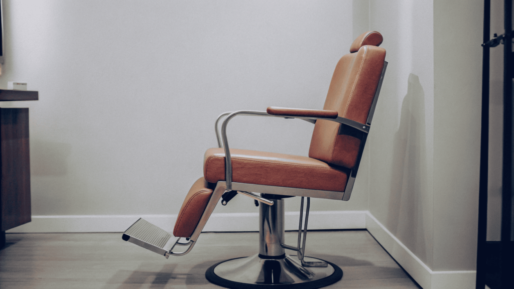 How to Choose the Right Salon Styling Chair | RIMS Lotus